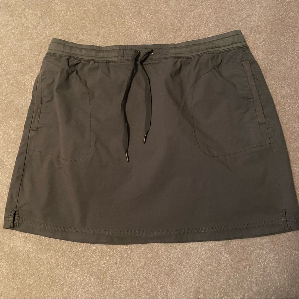 L.L. Bean Olive Green Skort